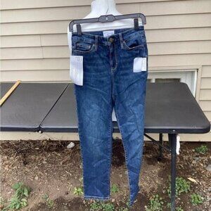 Women’s jeans size 25 daily ritual straight leg dark wash new